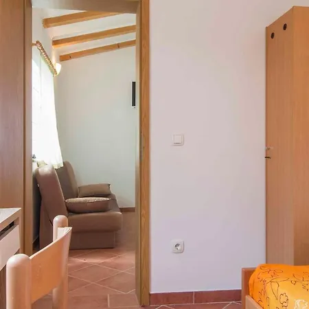 In Valbandon/istrien 8611 Holiday home *