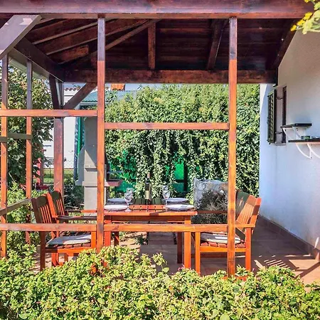 Сasa de vacaciones In Valbandon - Istrien 8611