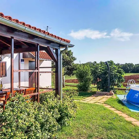 Holiday home In Valbandon/istrien 8611 Fondole